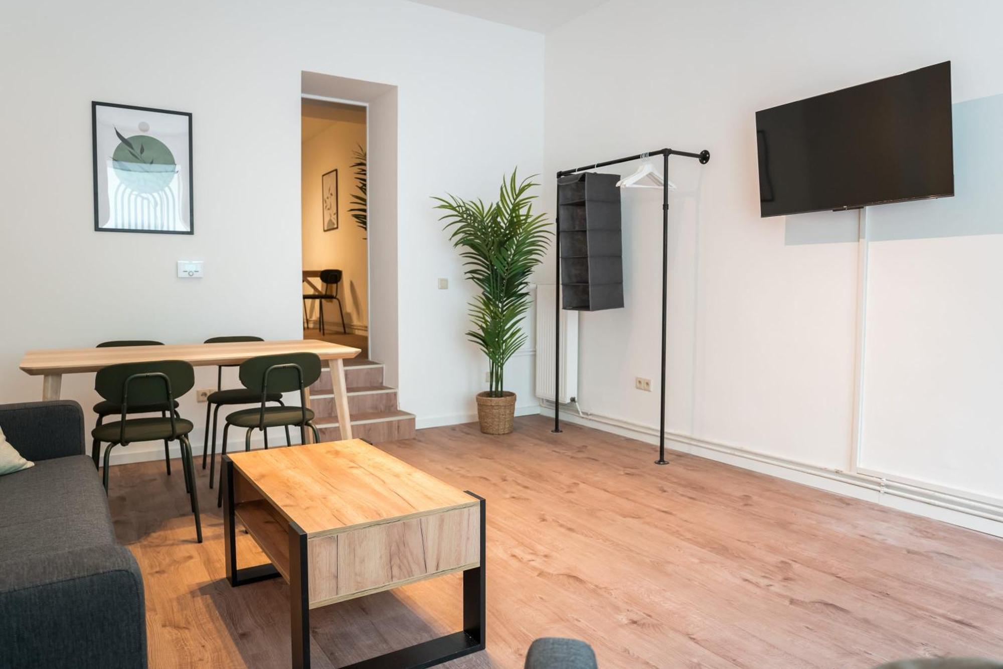 Spacious 1-bedroom In Kreuzberg Apartament Berlin